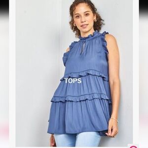 Destination Maternity Top Size Medium